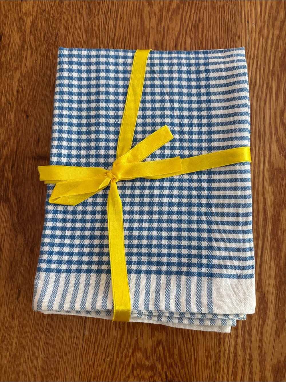 Set of 2 Blue Gingham Kitchen Tea Towels with Yellow Ribbon
